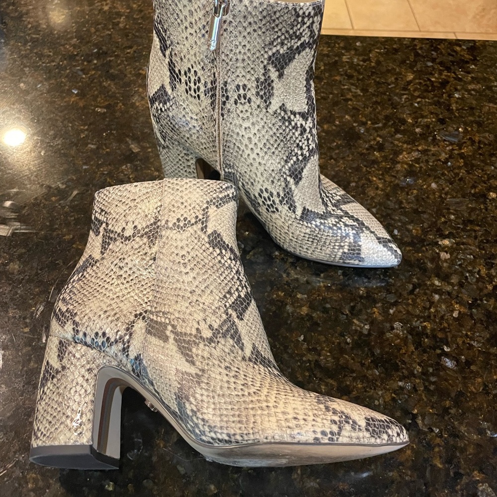 Sam Edelman snake boot